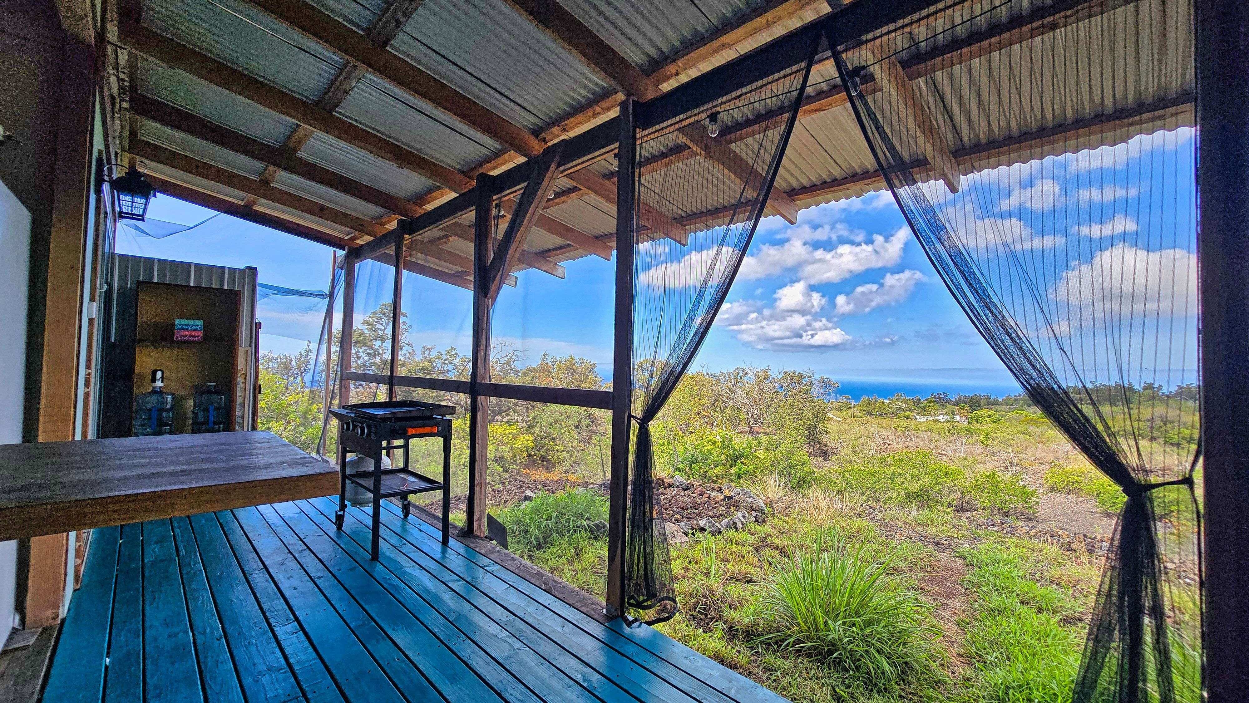 Ocean View, HI 96737,92-8371 CATAMARAN LN