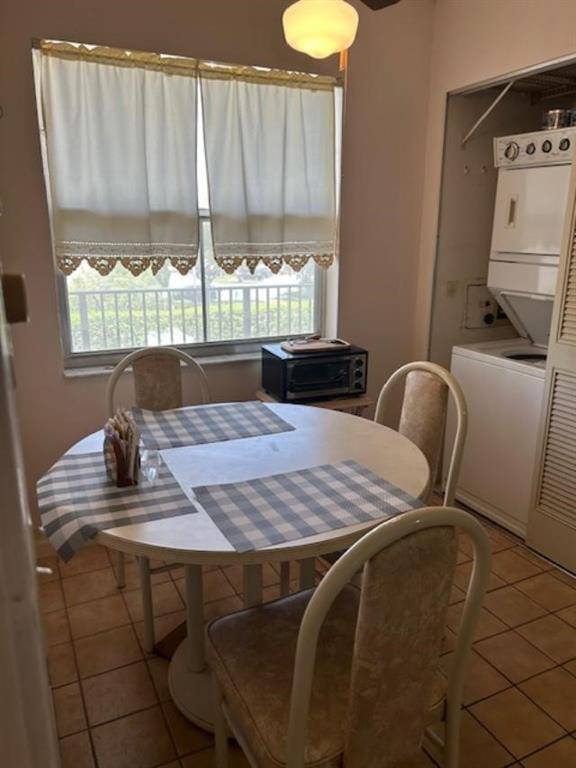 Margate, FL 33063,480 NW 76th Ave #306