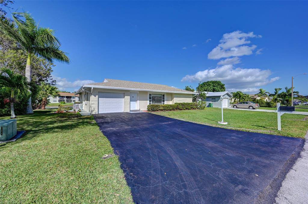 Tamarac, FL 33321,9807 NW 67th Court