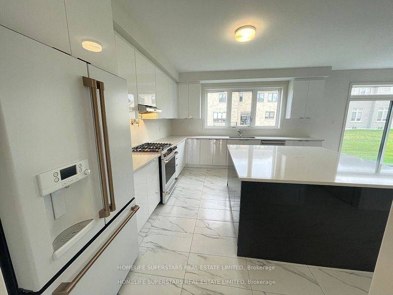 Adjala-tosorontio, ON L0G 1W0,17 Bellflower CRES