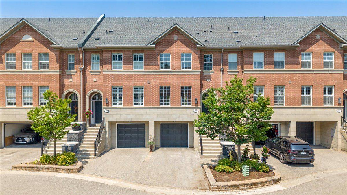 Vaughan, ON L4J 1W3,8038 Yonge ST #23