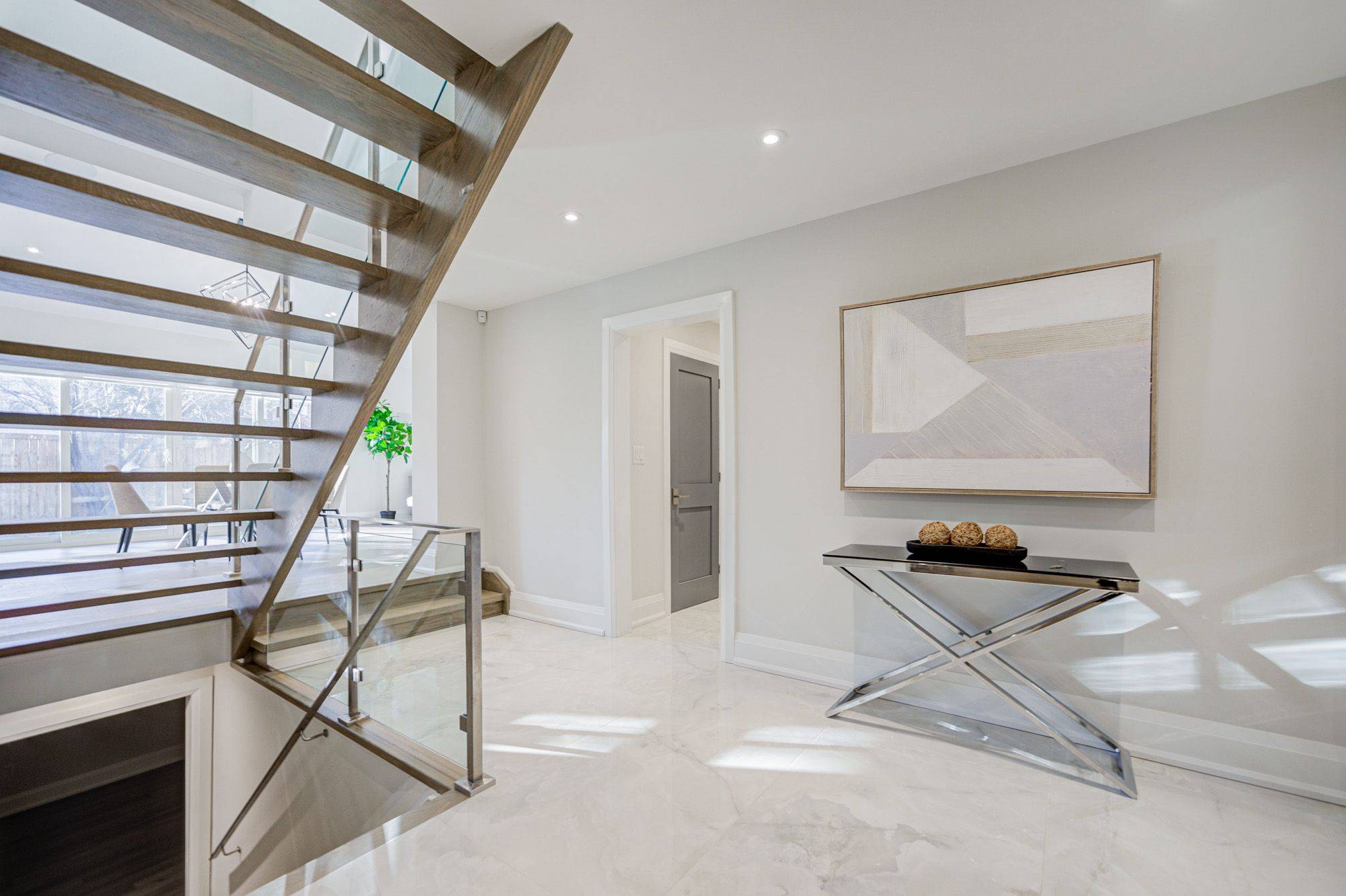 Toronto W09, ON M9R 2W4,34 Sheffley CRES