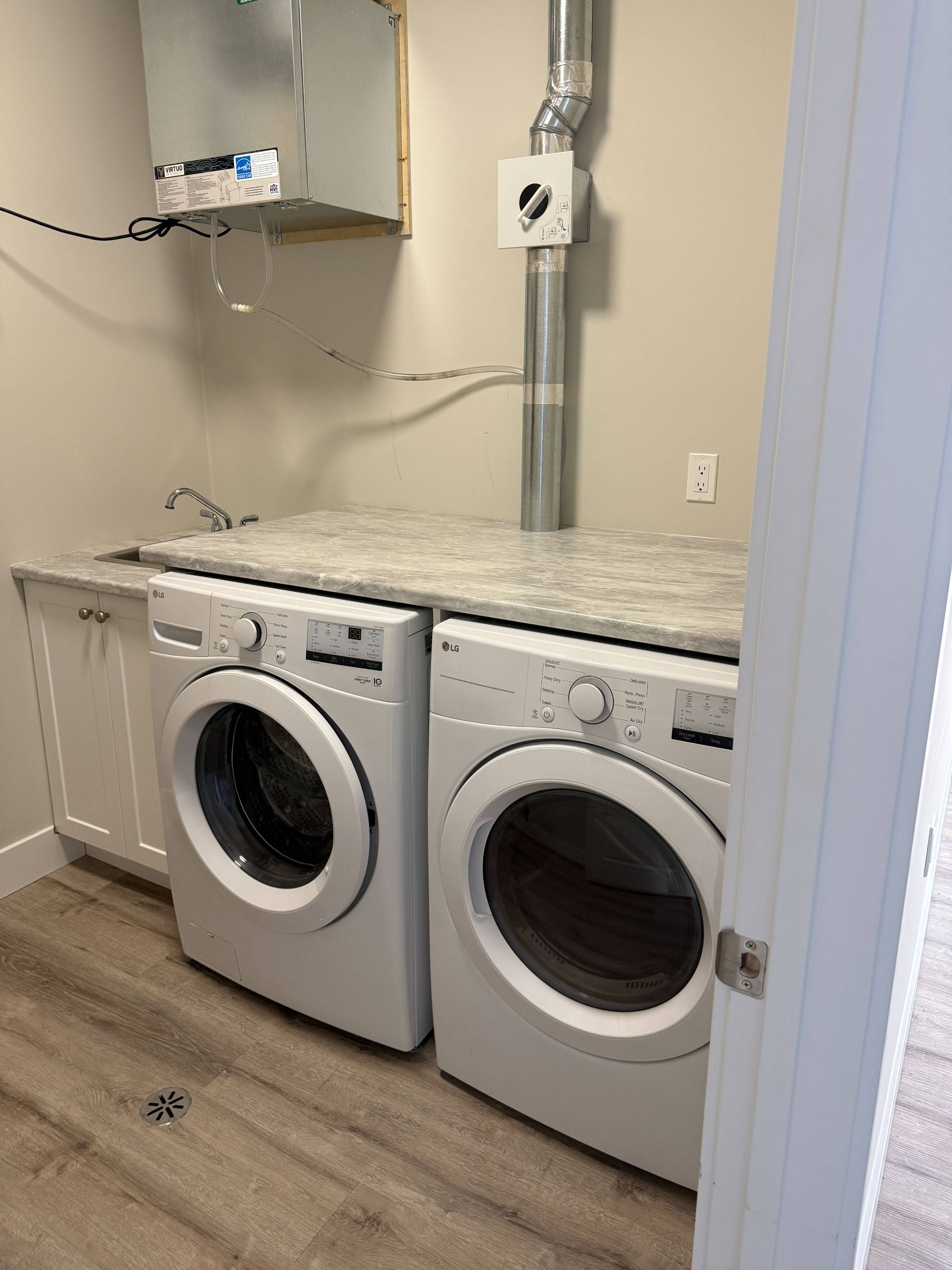 Southwest Middlesex, ON N0L 1M0,282 MAIN ST #9