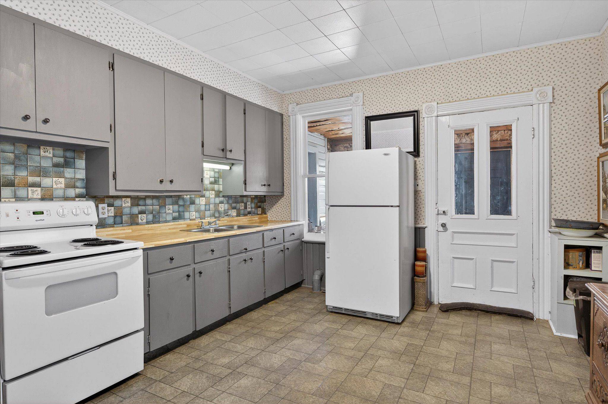 Havelock-belmont-methuen, ON K0L 1Z0,3 Ann ST