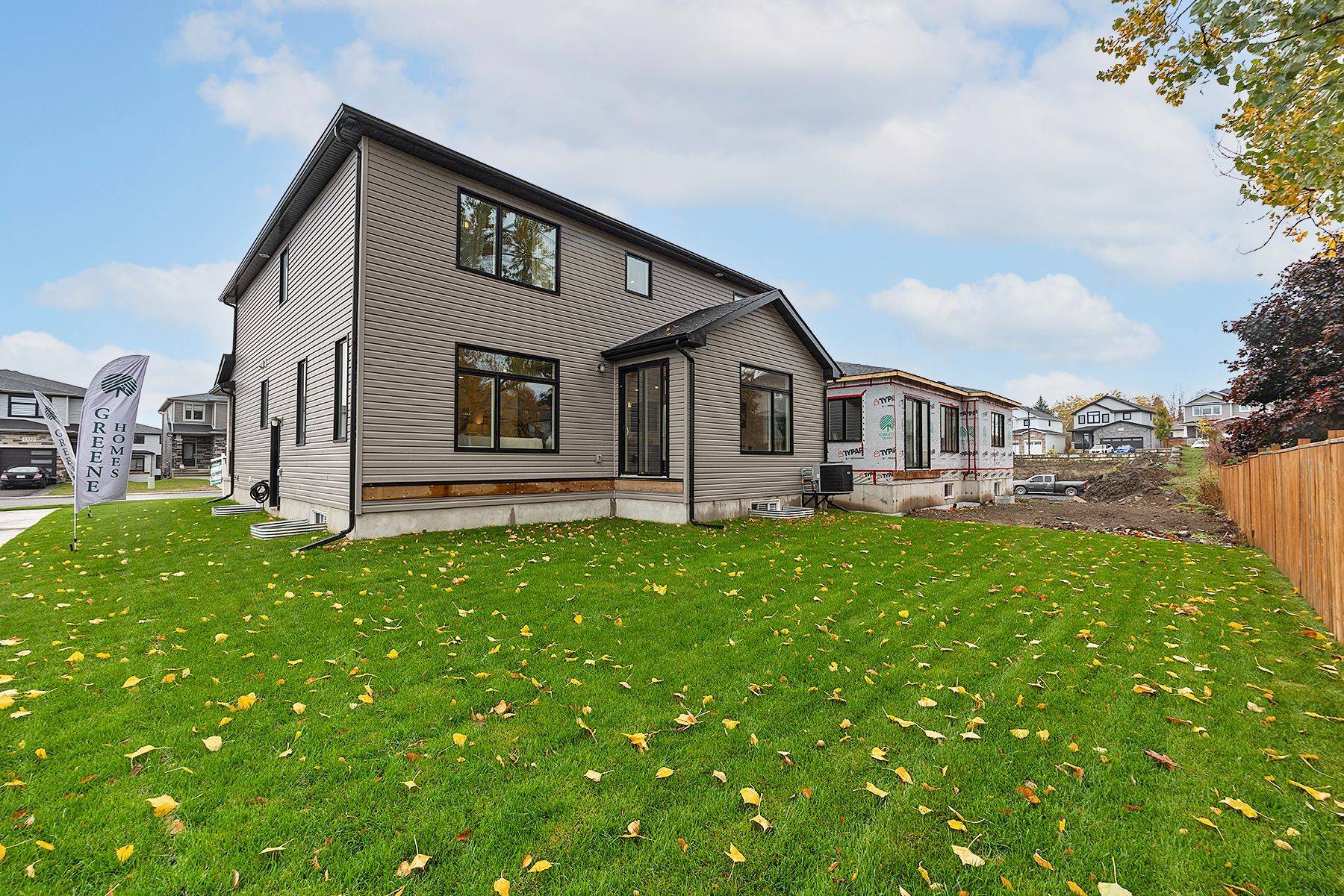 Kingston, ON K7P 0T3,1366 Woodfield CRES