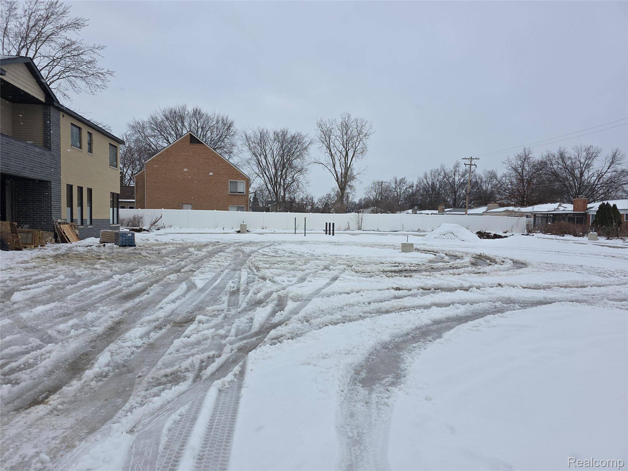 Dearborn Heights, MI 48127,6428 N Inkster RD N