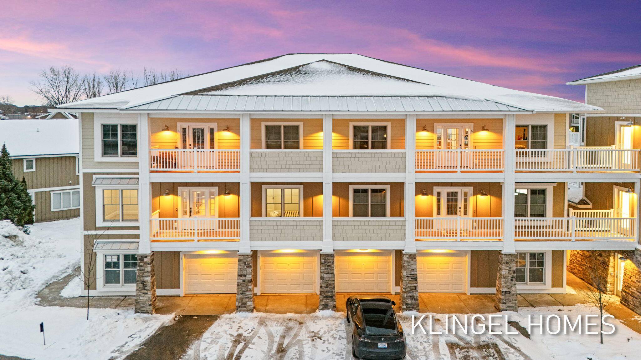 Spring Lake, MI 49456,930 W Savidge ST #2