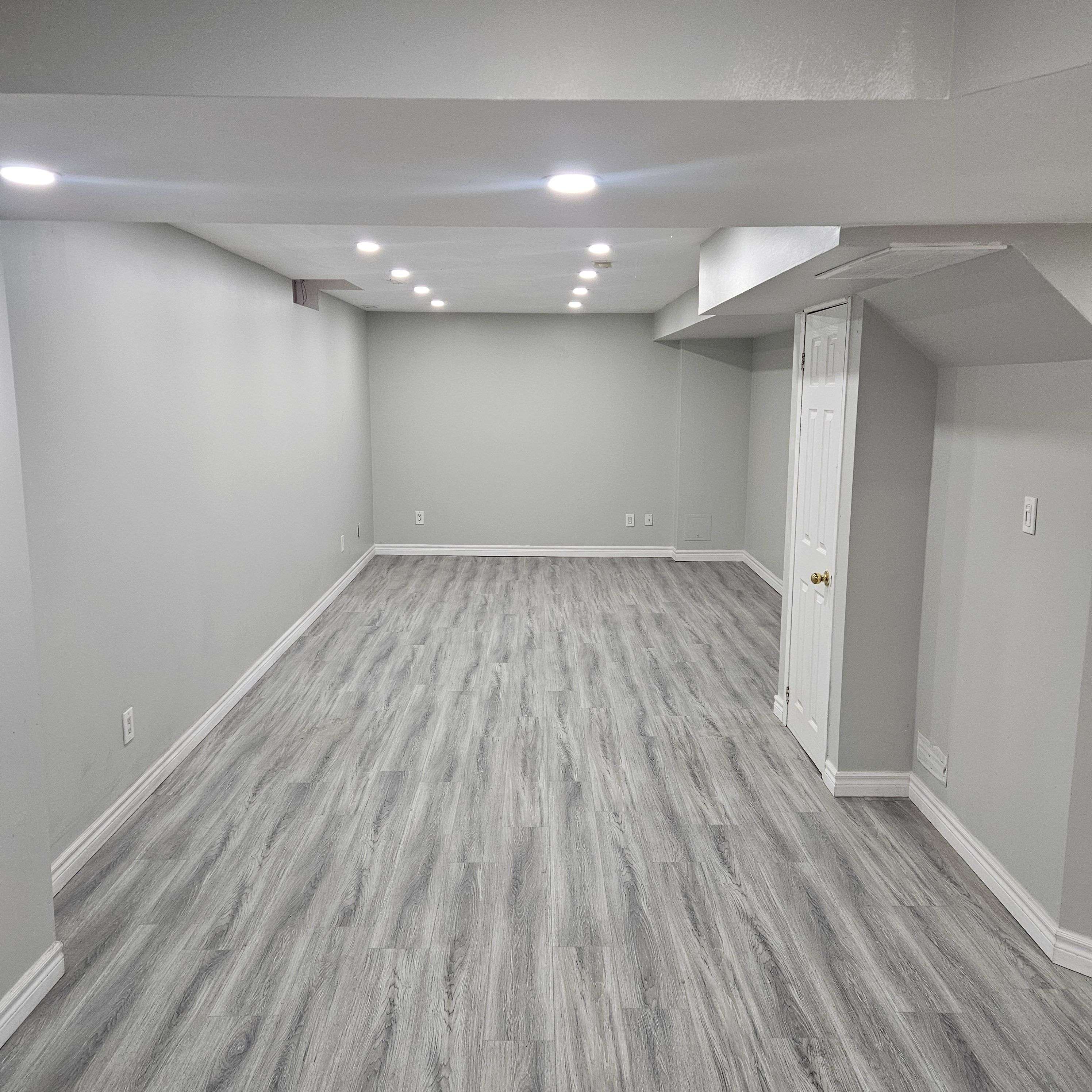 Pickering, ON L1V 6Z3,1796 Silver Maple DR #Lower