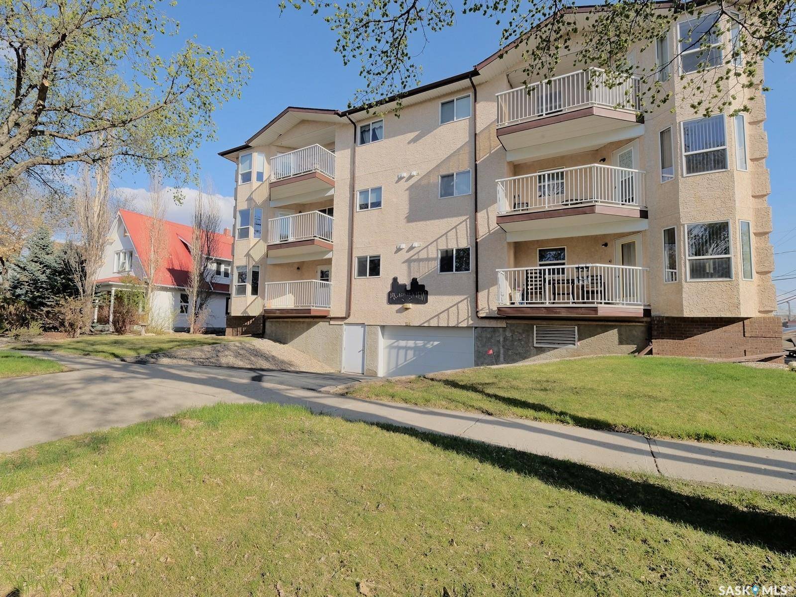 Rosetown, SK S0L 2V0,114 Third AVENUE E #101