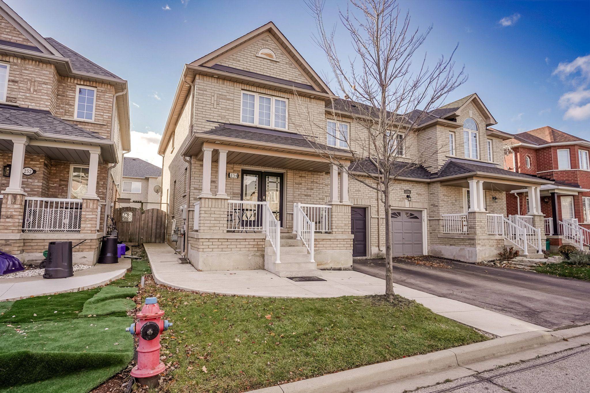 Milton, ON L9T 6S8,254 Fasken CT