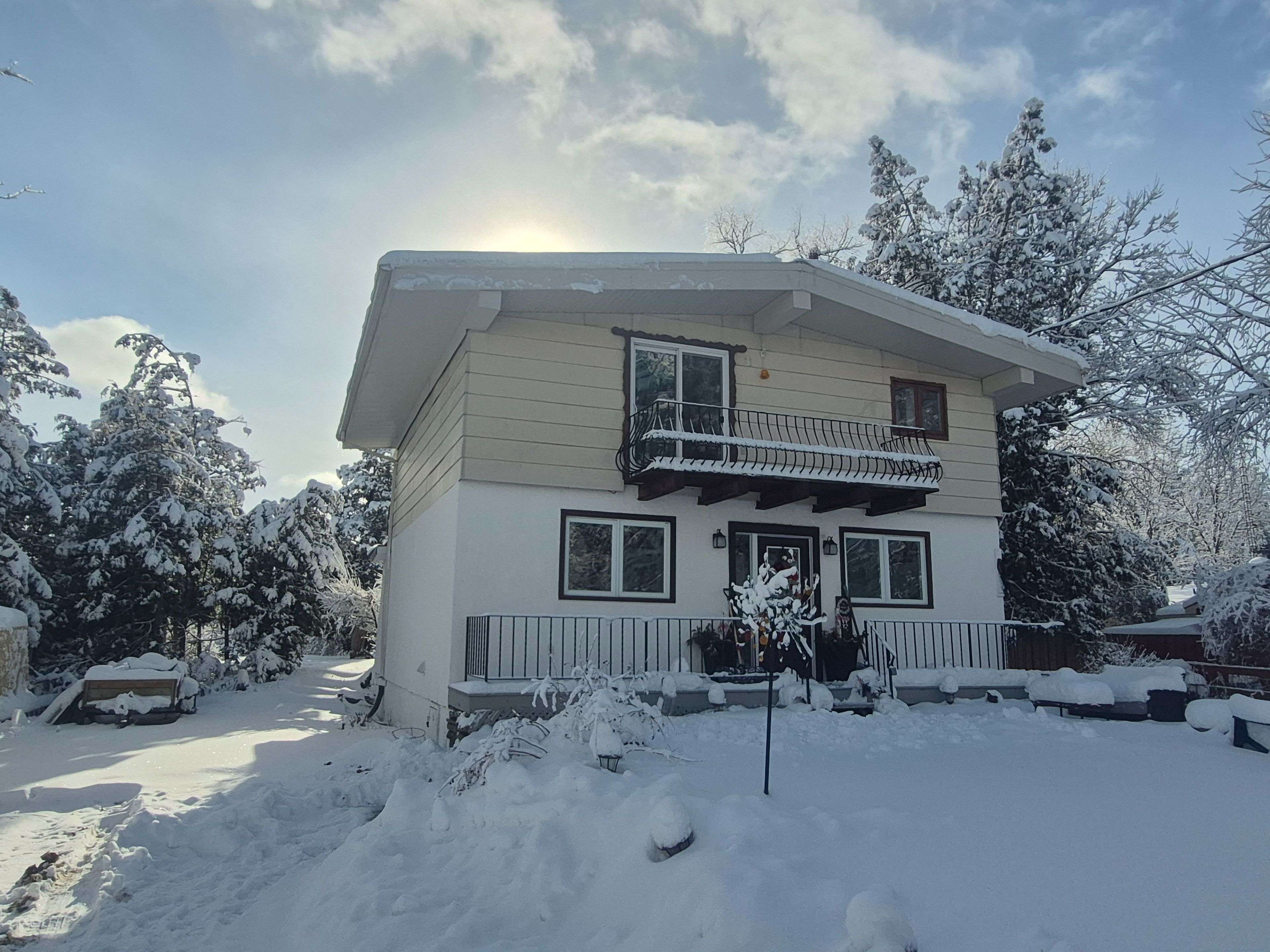 Kingston, ON K7L 4V4,1991 Burbrook RD