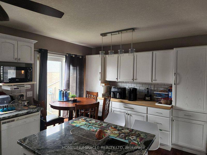 London East, ON N5V 4Y1,1859 Marconi BLVD