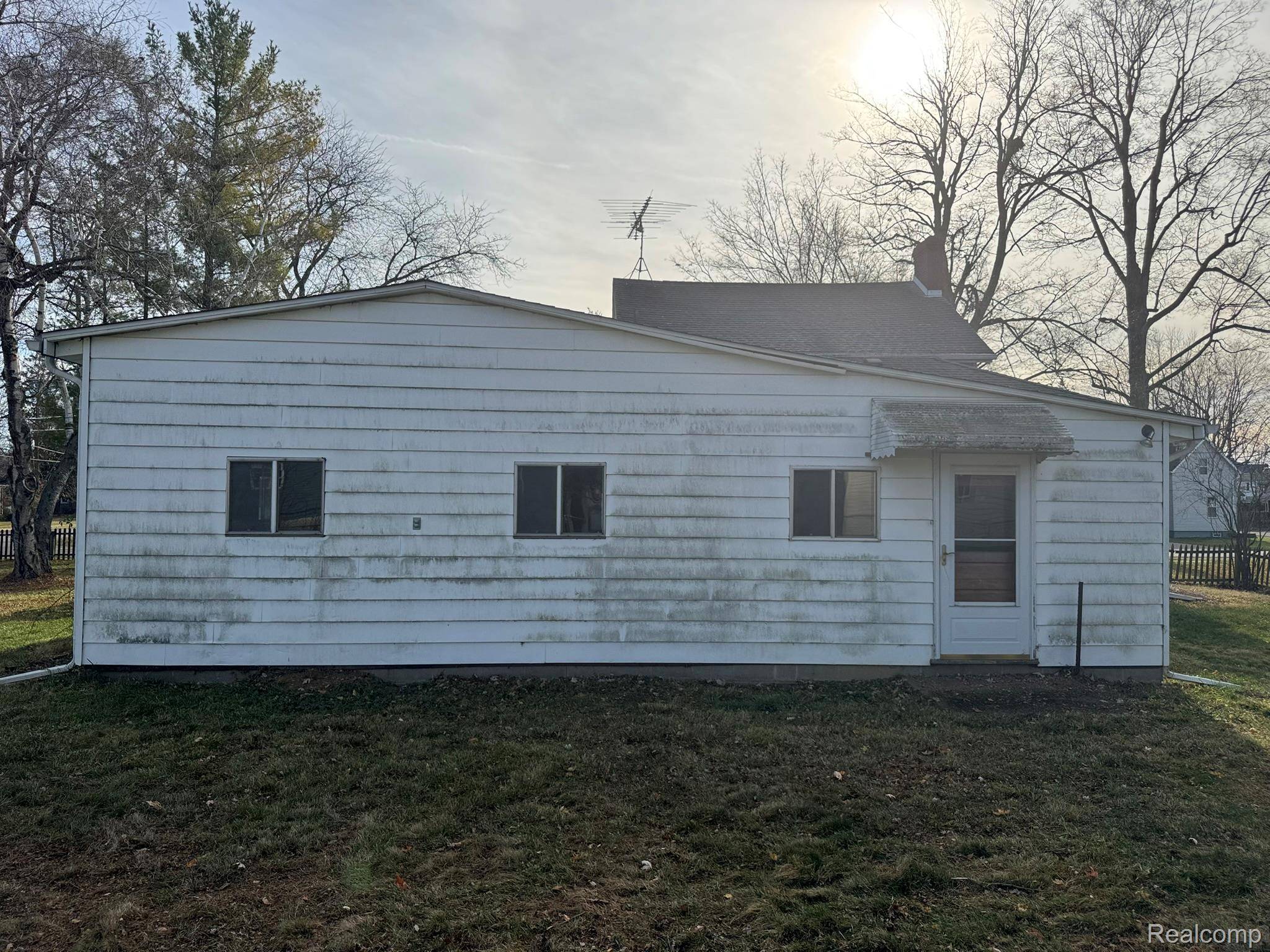 Lake Orion, MI 48362,229 E Jackson ST