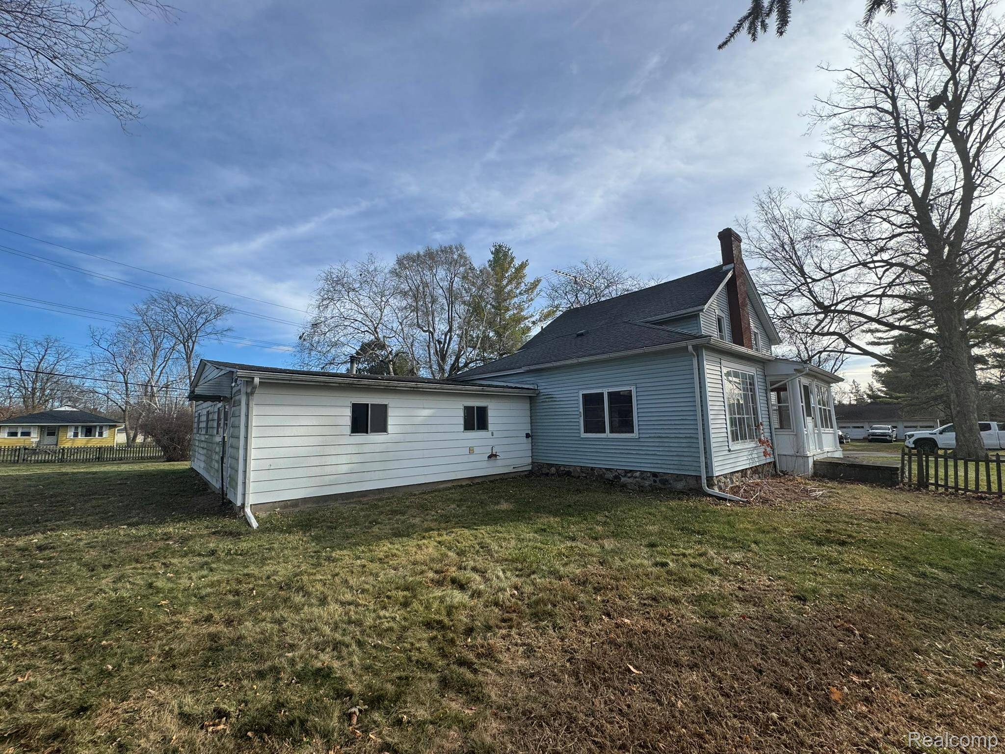 Lake Orion, MI 48362,229 E Jackson ST