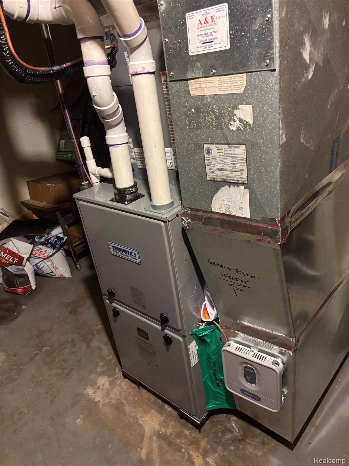 Detroit, MI 48204,10042 Beechdale ST