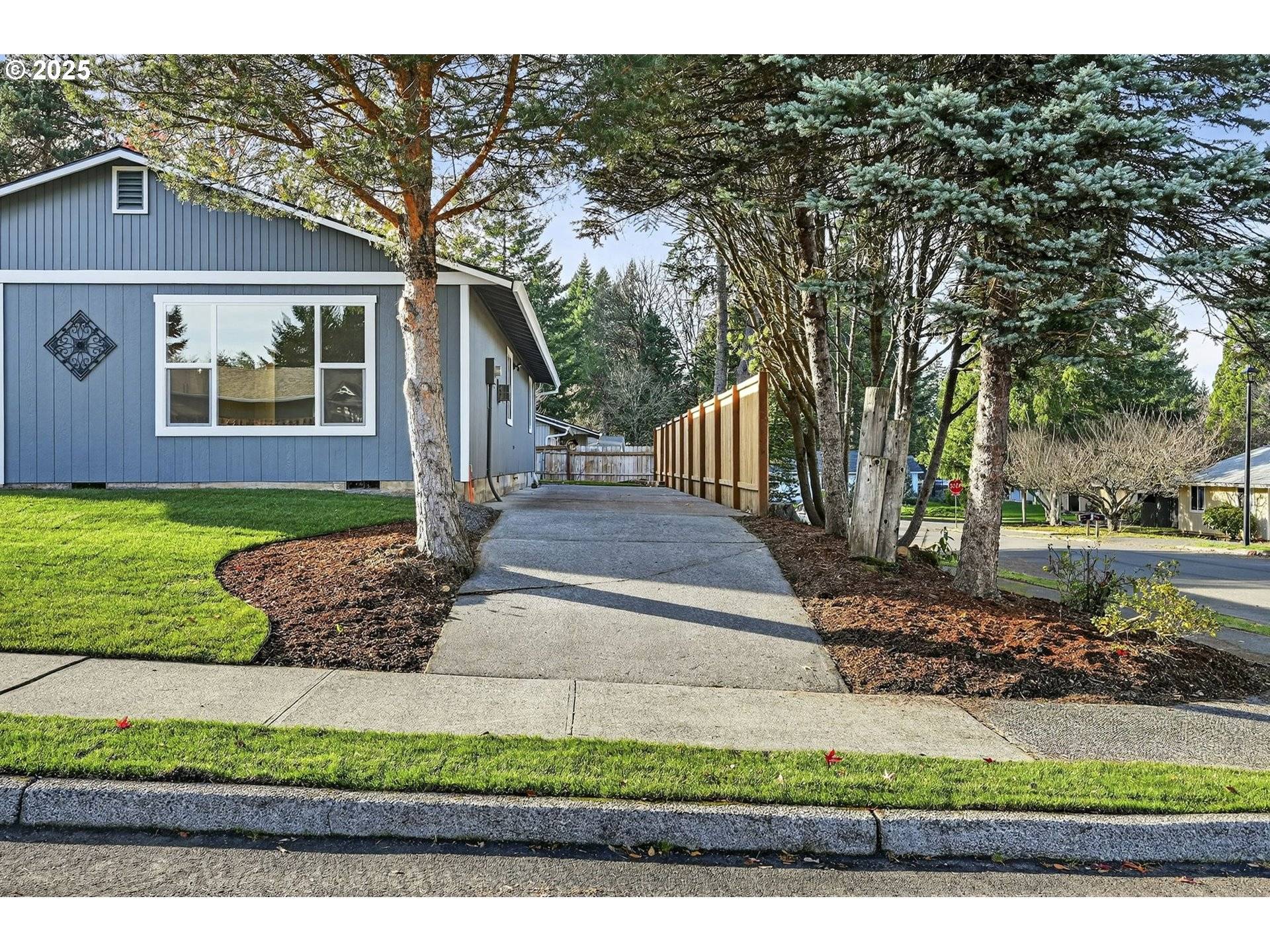 Sandy, OR 97055,17745 DAVIS DR