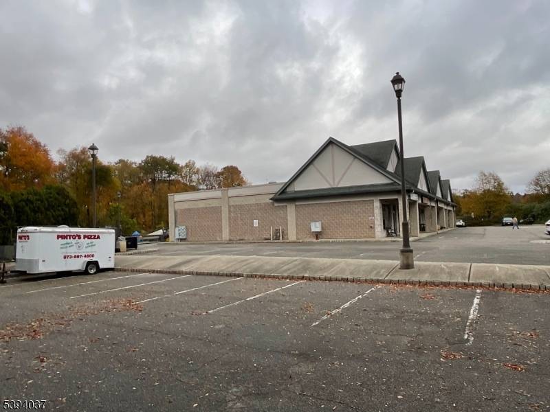 Jefferson Twp., NJ 07438,5627 Berkshire Valley Rd