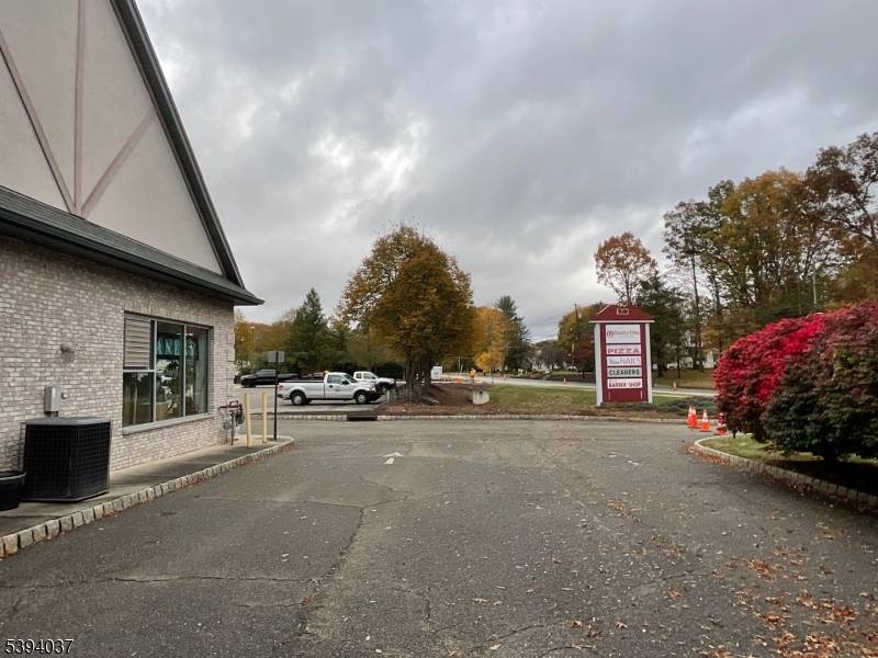 Jefferson Twp., NJ 07438,5627 Berkshire Valley Rd