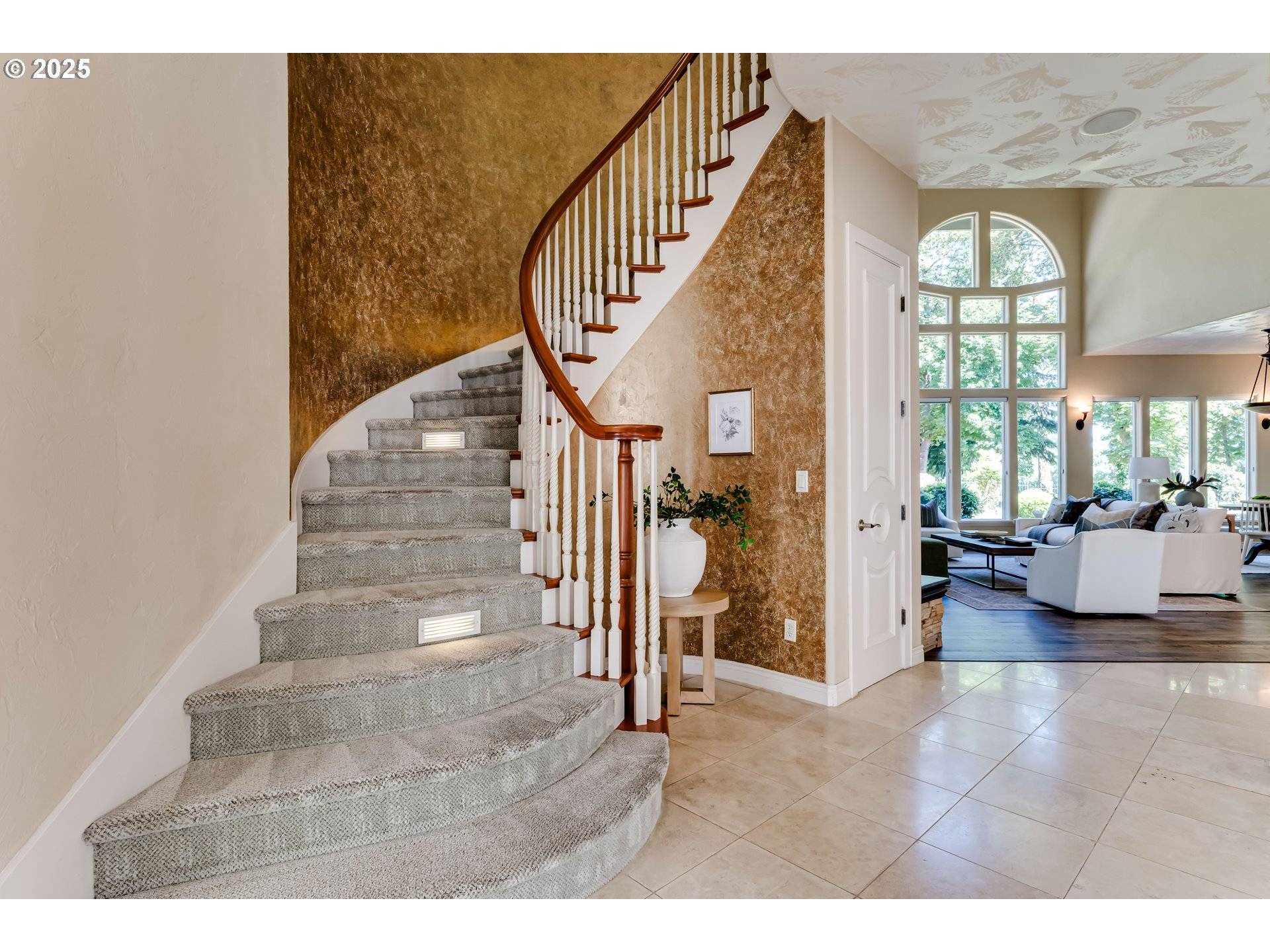 Eugene, OR 97401,2874 RIVERWALK LOOP