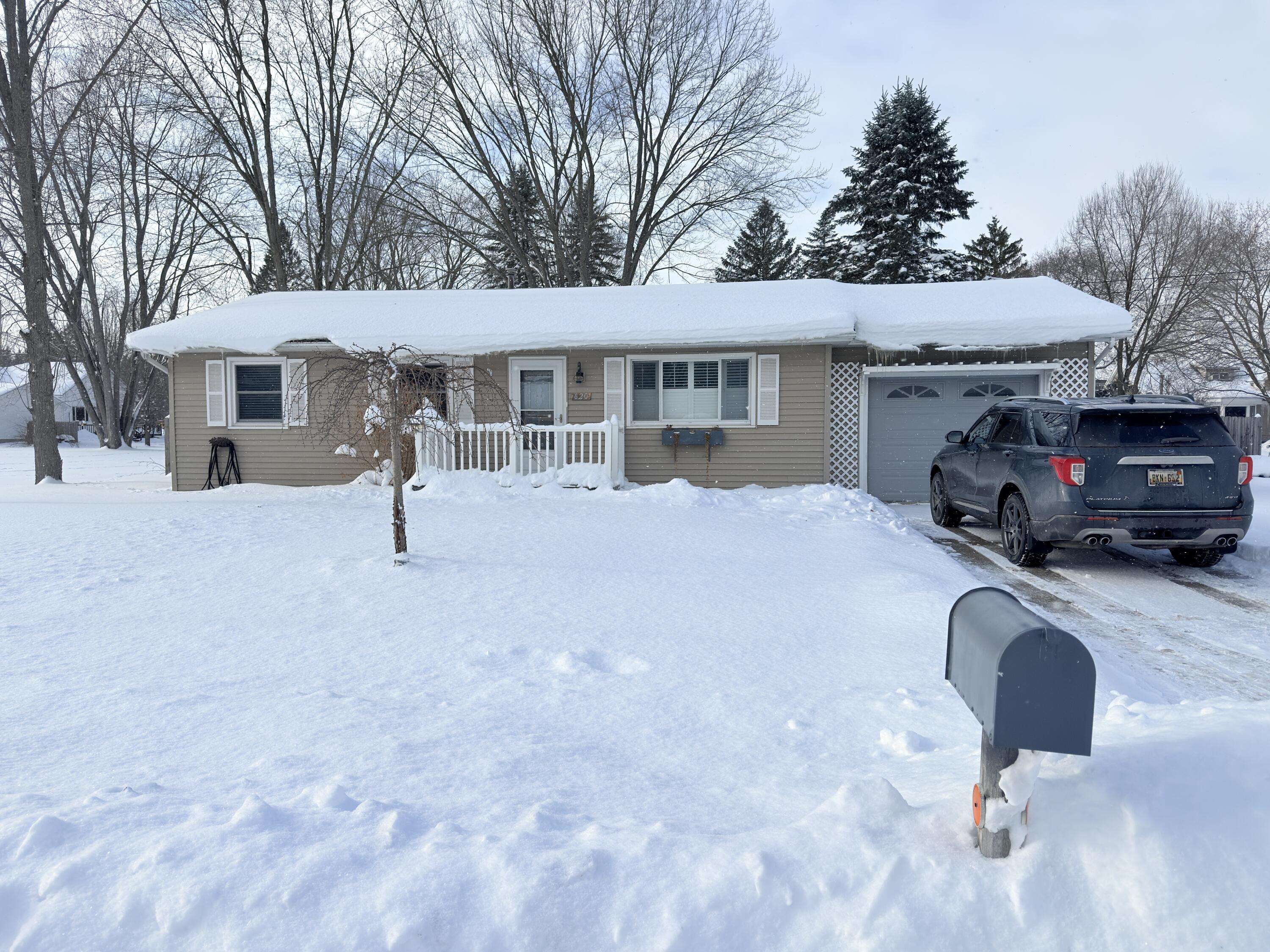 Reed City, MI 49677,620 Glenn ST