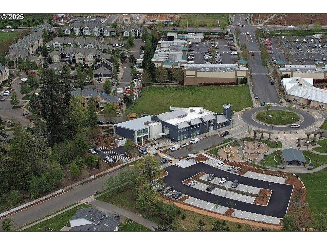 Clackamas, OR 97015,13711 SE SUNNYSIDE RD