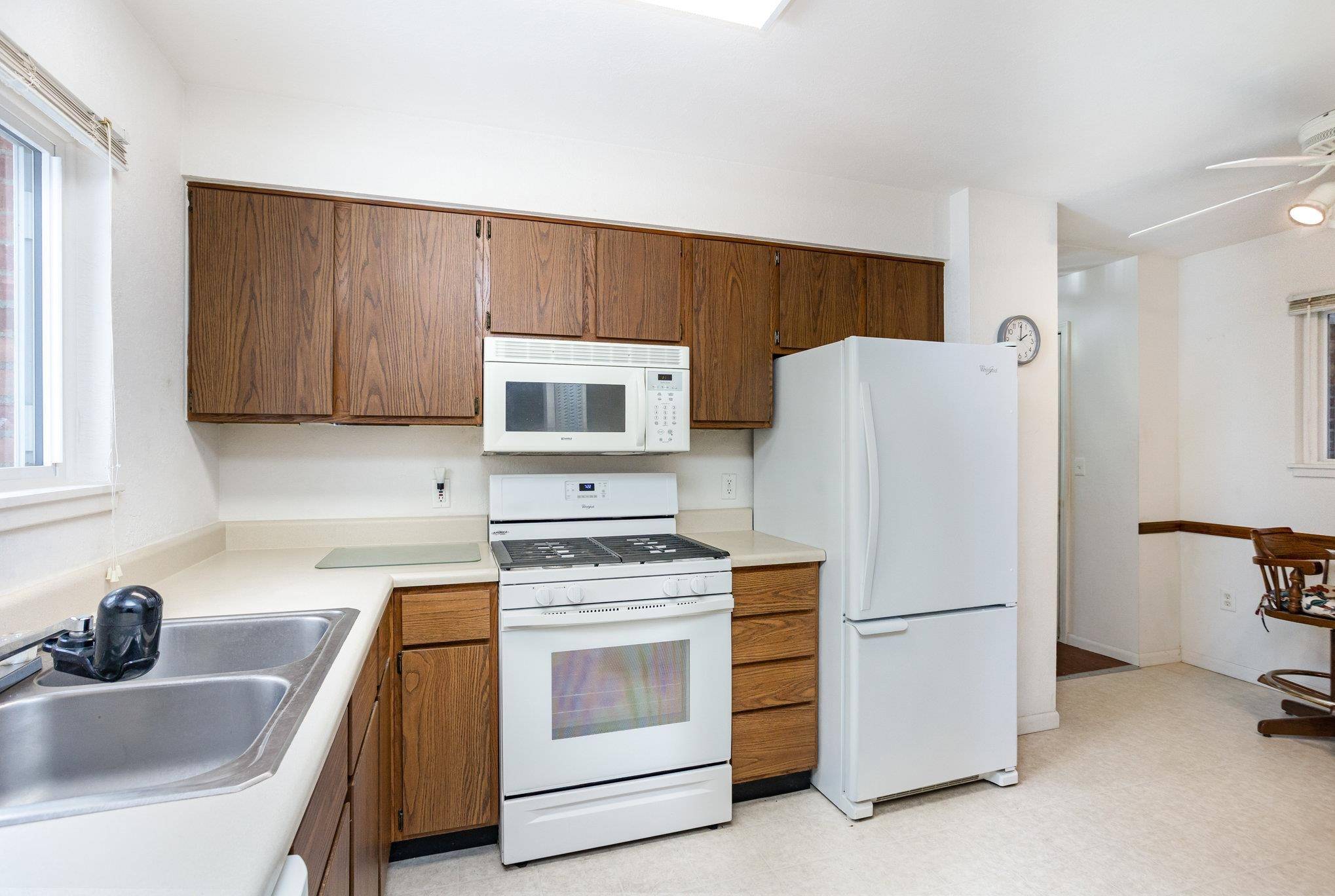 Oscoda, MI 48750,9515 Montana ST