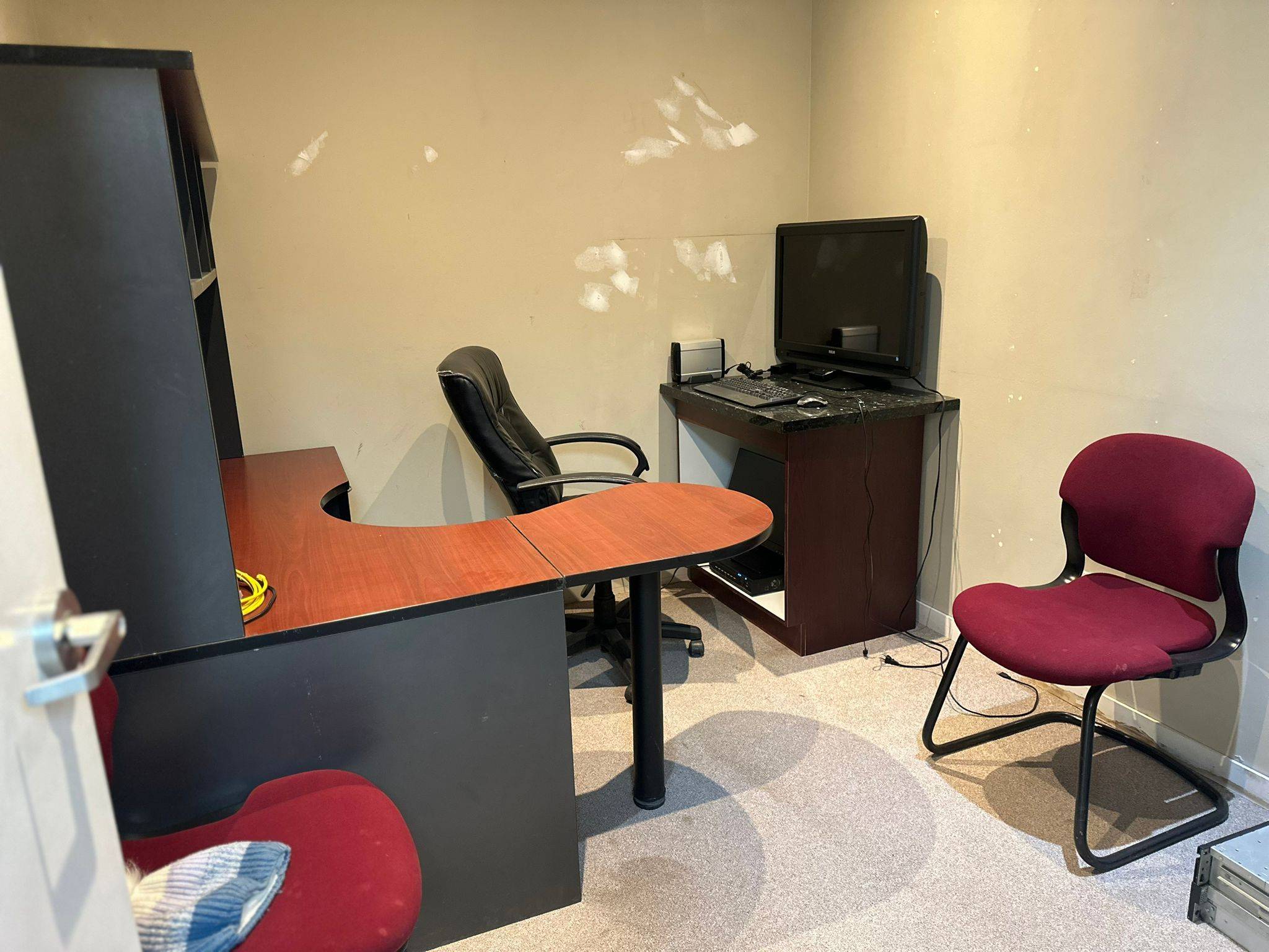 Toronto E11, ON M1B 5R3,20 Venture DR #12