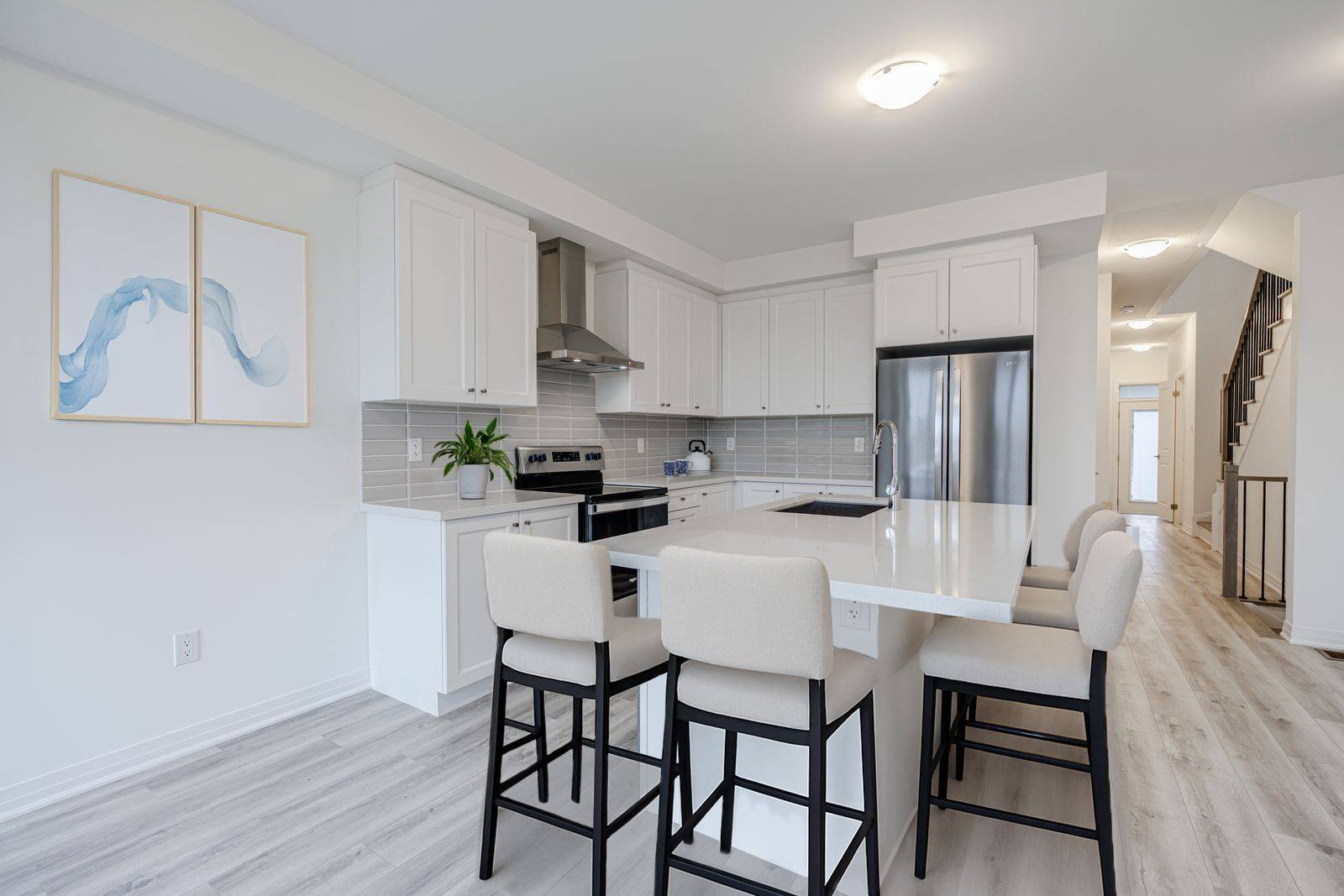 Barrie, ON L9J 0K4,55 Sagewood AVE