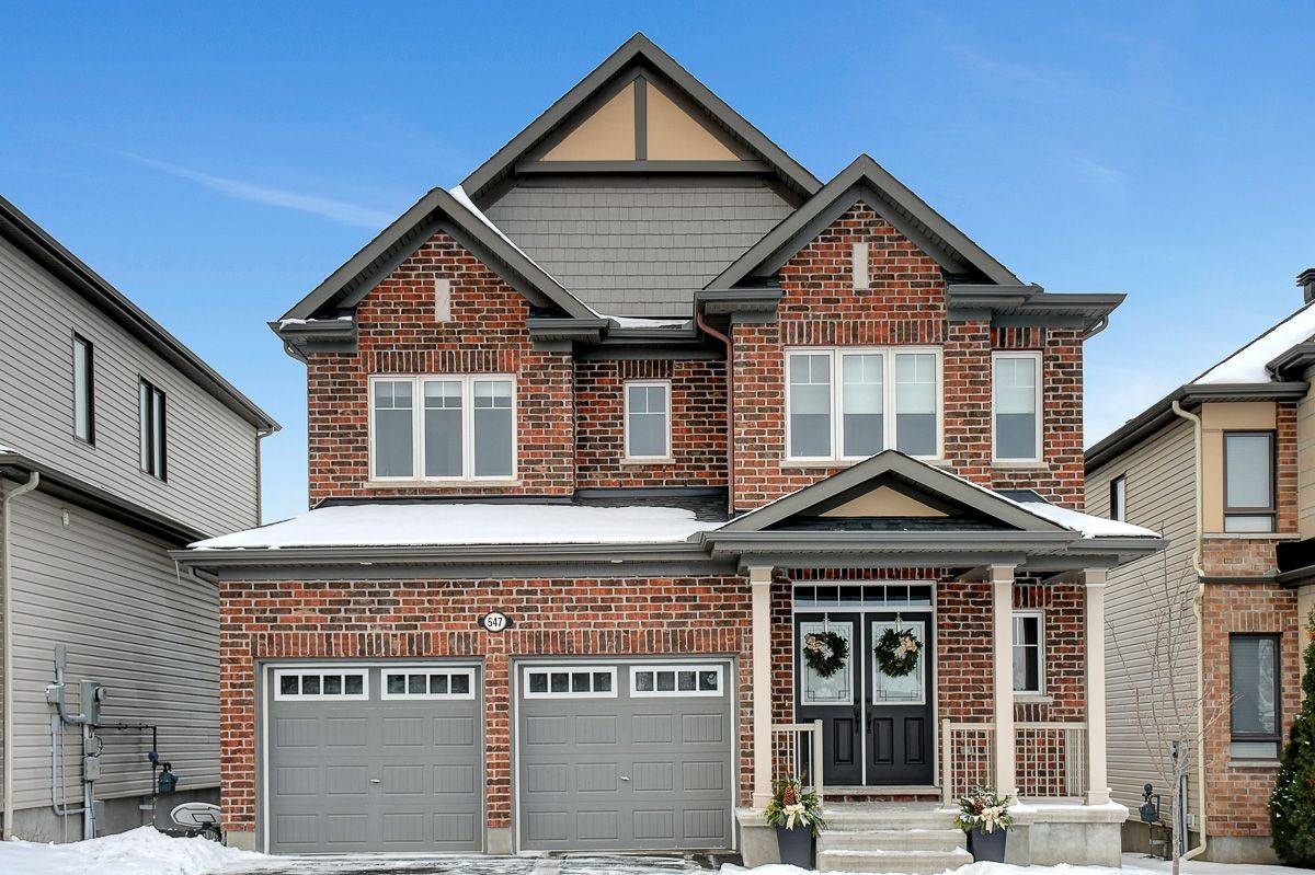 Stittsville - Munster - Richmond, ON K2S 0X8,547 Parade DR