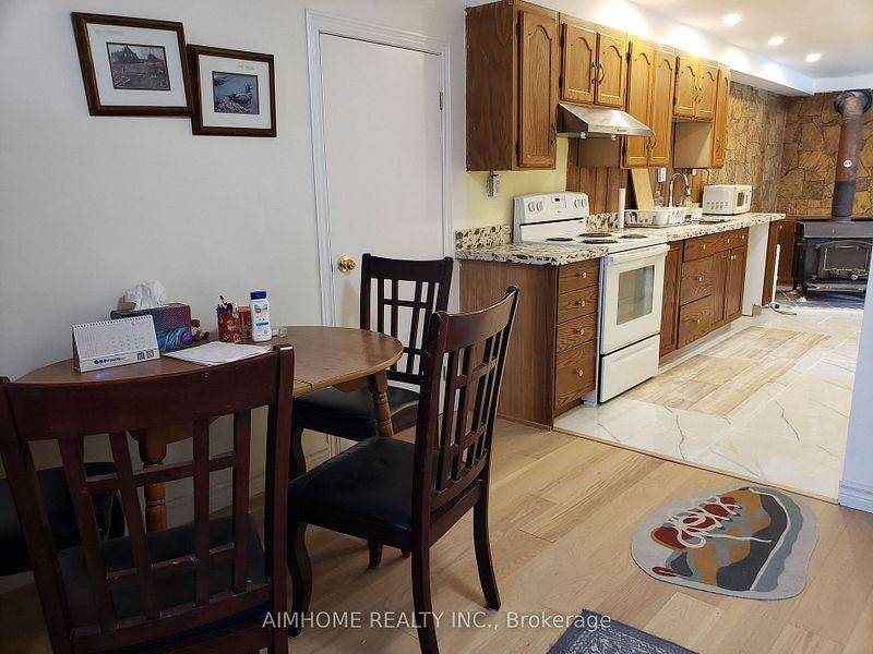 Chatsworth, ON N0H 1C0,776211 Highway 10 RD E #Unit 2