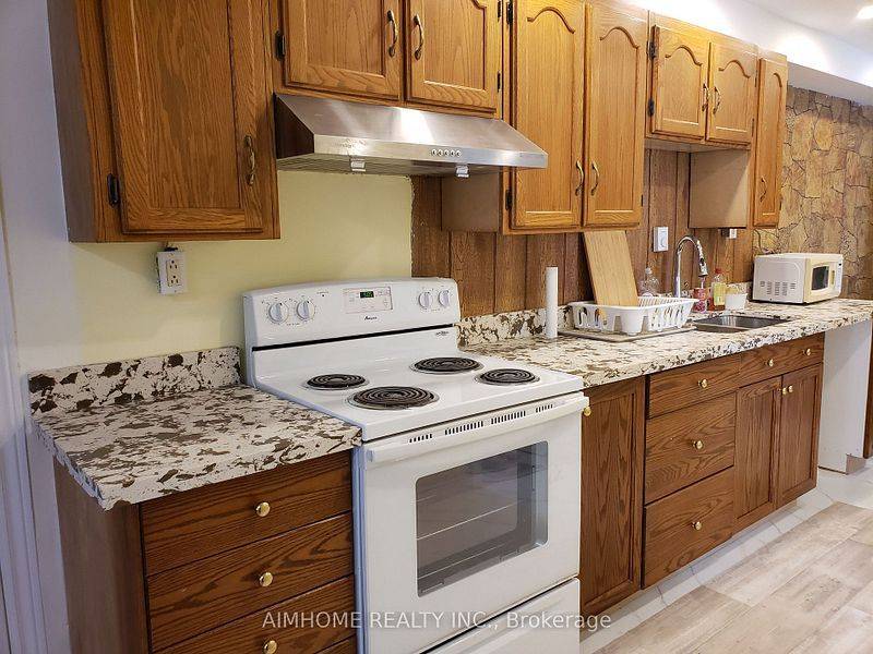 Chatsworth, ON N0H 1C0,776211 Highway 10 RD E #Unit 2