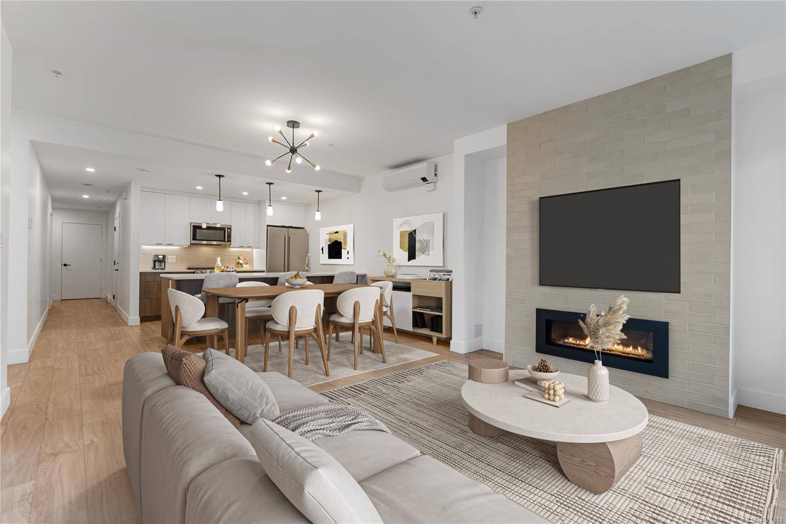 Colwood, BC V9B 1X7,2330 Sooke Rd #8