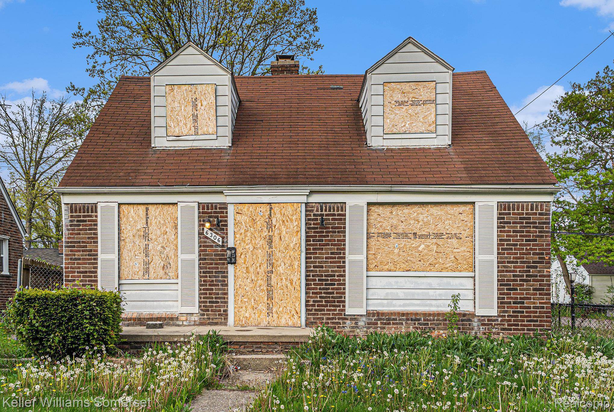 Detroit, MI 48224,6306 Farmbrook ST