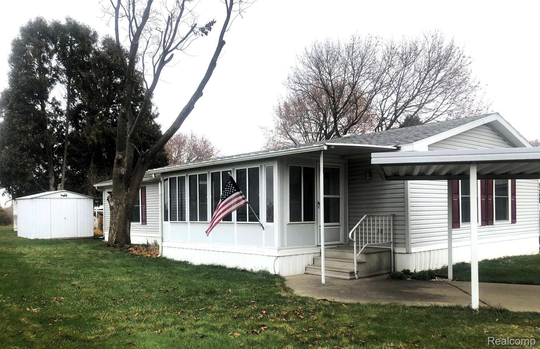 Jonesville, MI 49250,614 Spruce Court