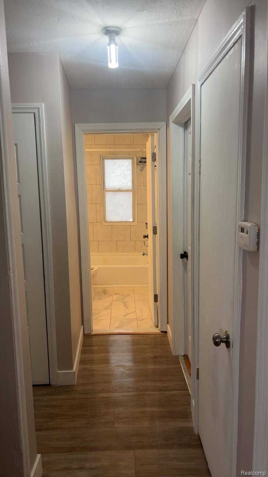 Detroit, MI 48228,6387 AUBURN ST