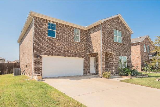Edgecliff Village, TX 76134,8 Winship Drive