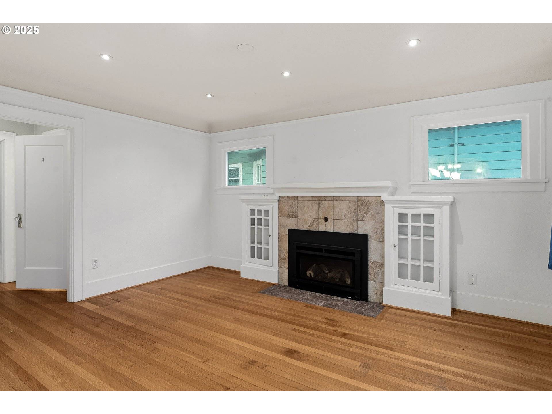 Portland, OR 97215,616 SE 60TH AVE