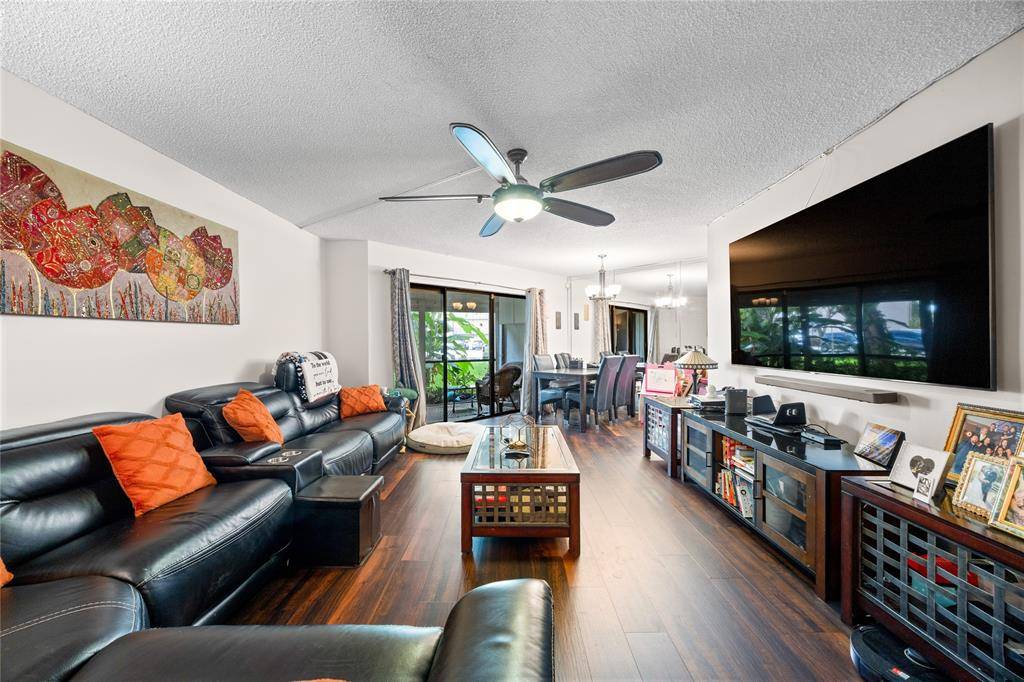 Plantation, FL 33317,Address not disclosed