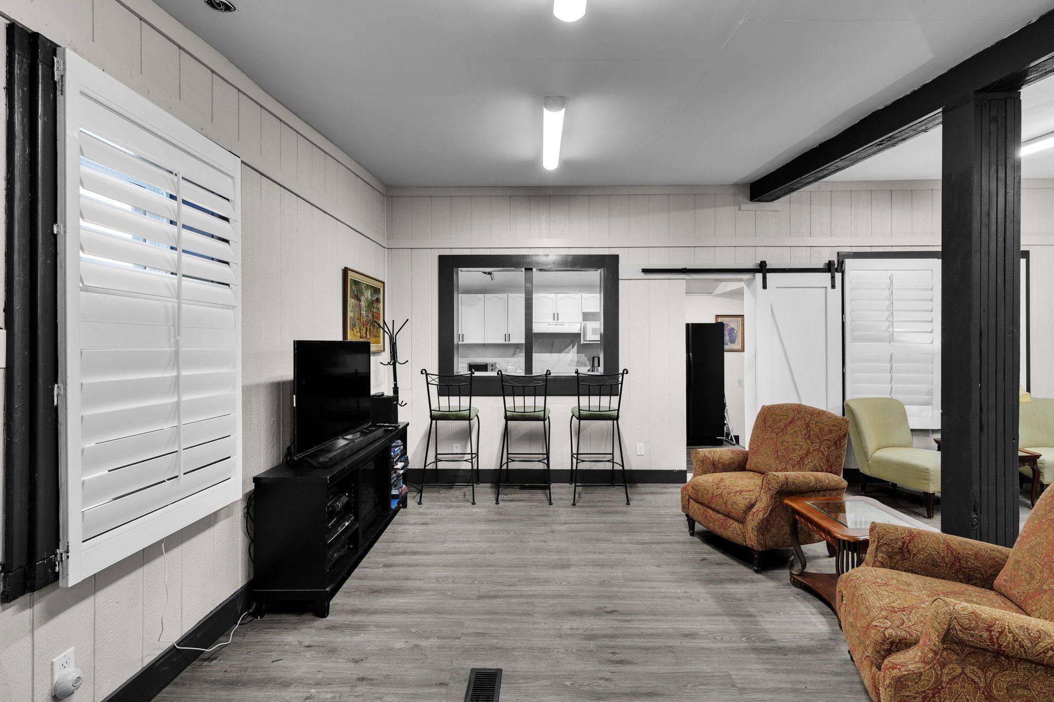 Springwater, ON L9X 0P1,1285 BAYFIELD ST N #Unit 1