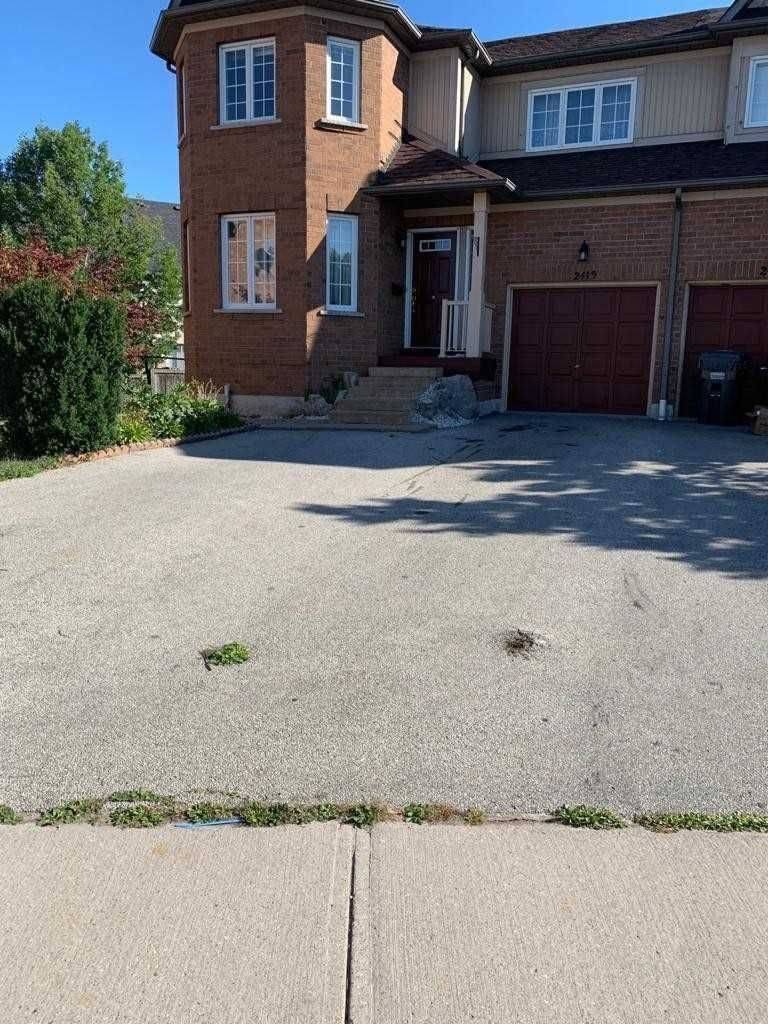Mississauga, ON L5M 6E6,2419 Bankside DR #Upper