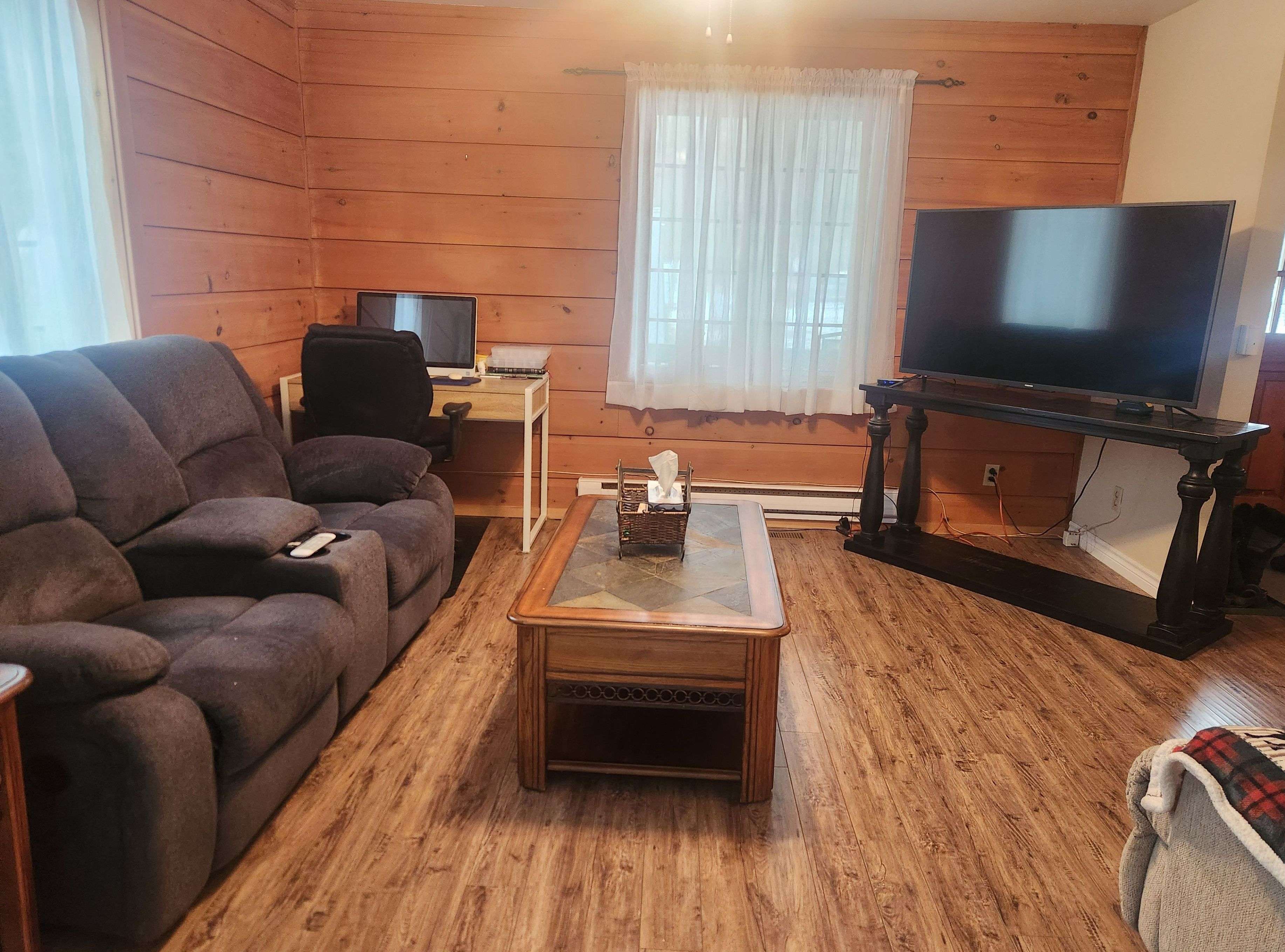 Frontenac, ON K0H 1K0,914 Skootamatta Lake RD