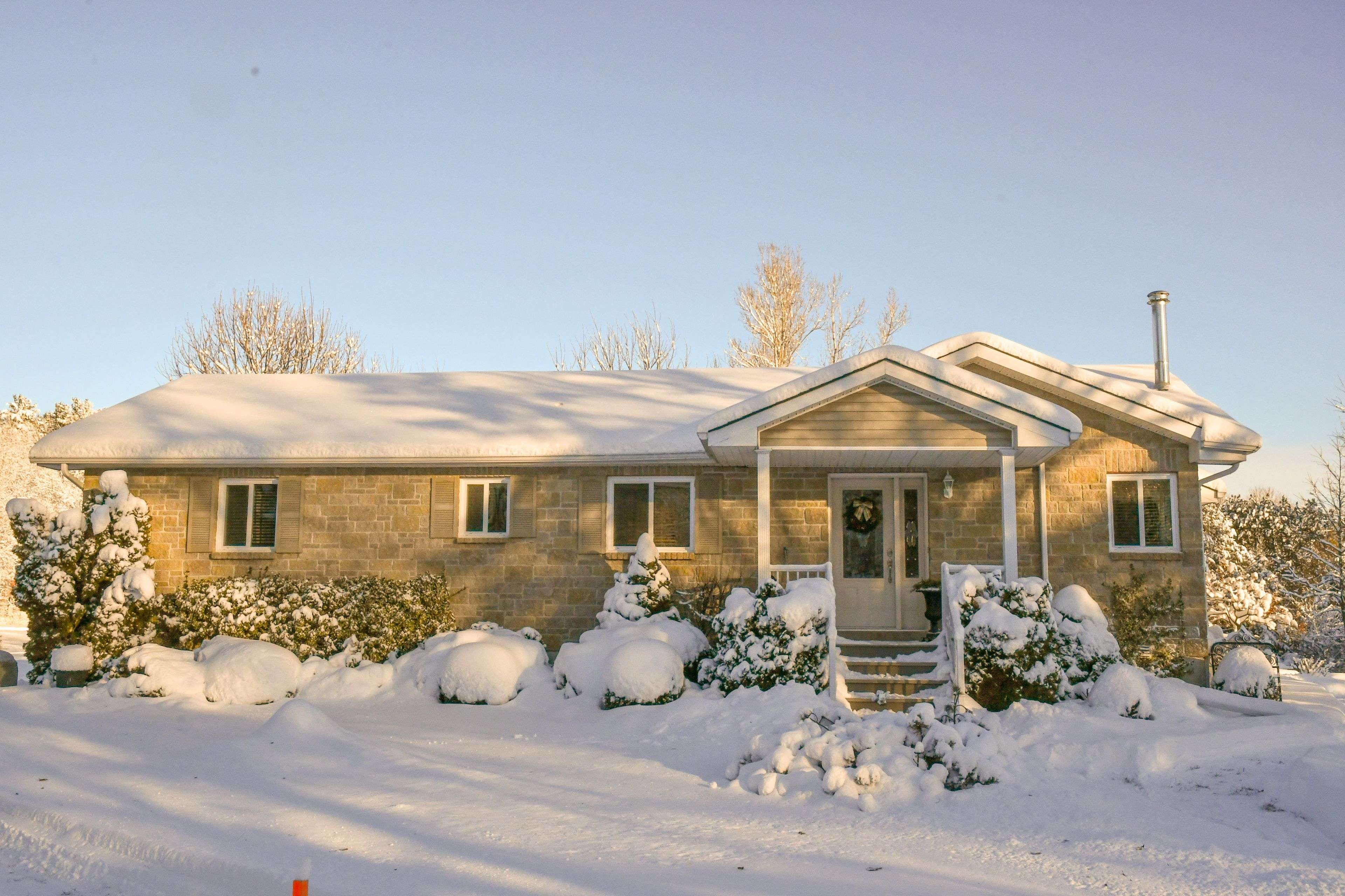 Leeds And The Thousand Islands, ON K0E 1R0,133 ESCOTT ROCKPORT RD