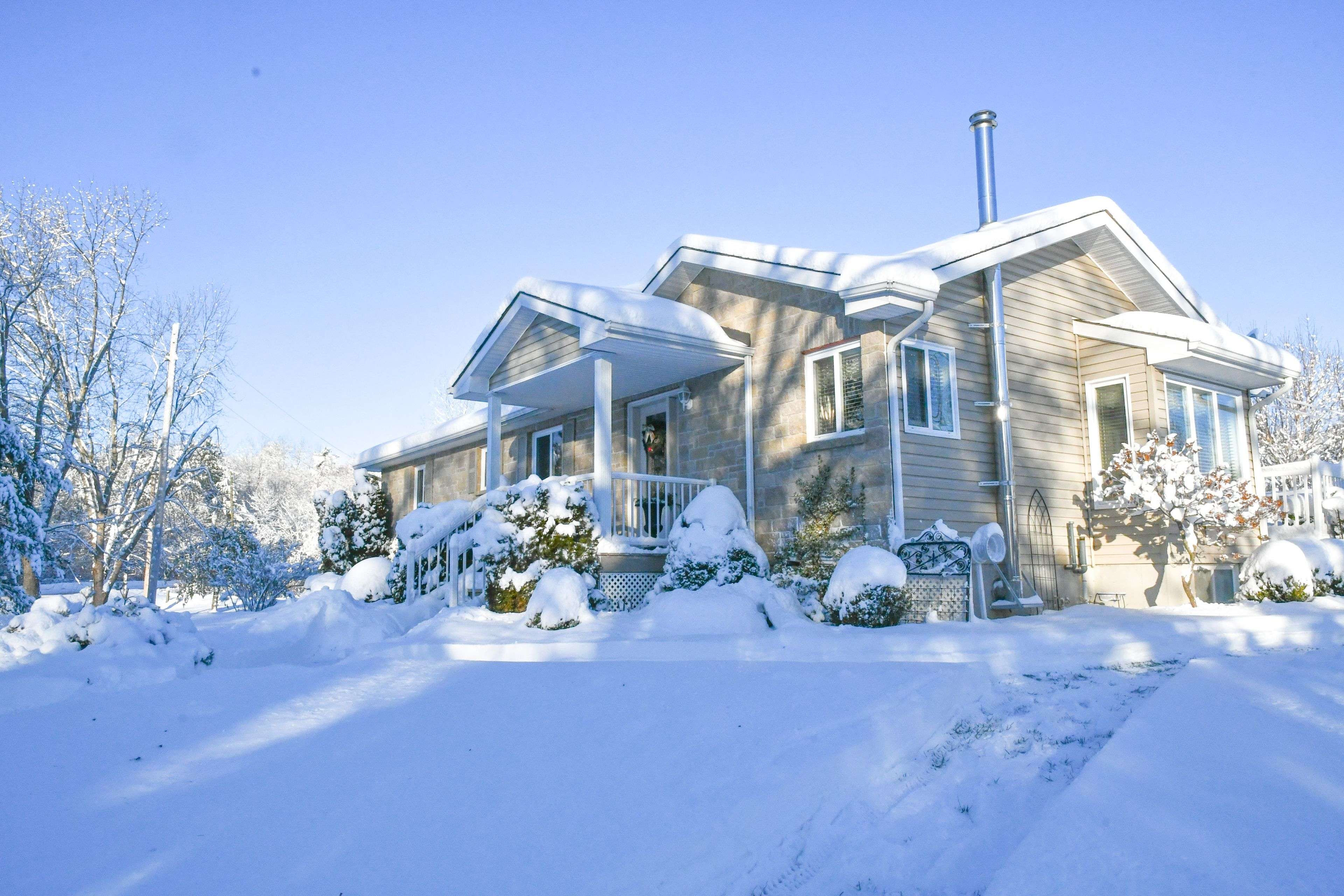 Leeds And The Thousand Islands, ON K0E 1R0,133 ESCOTT ROCKPORT RD