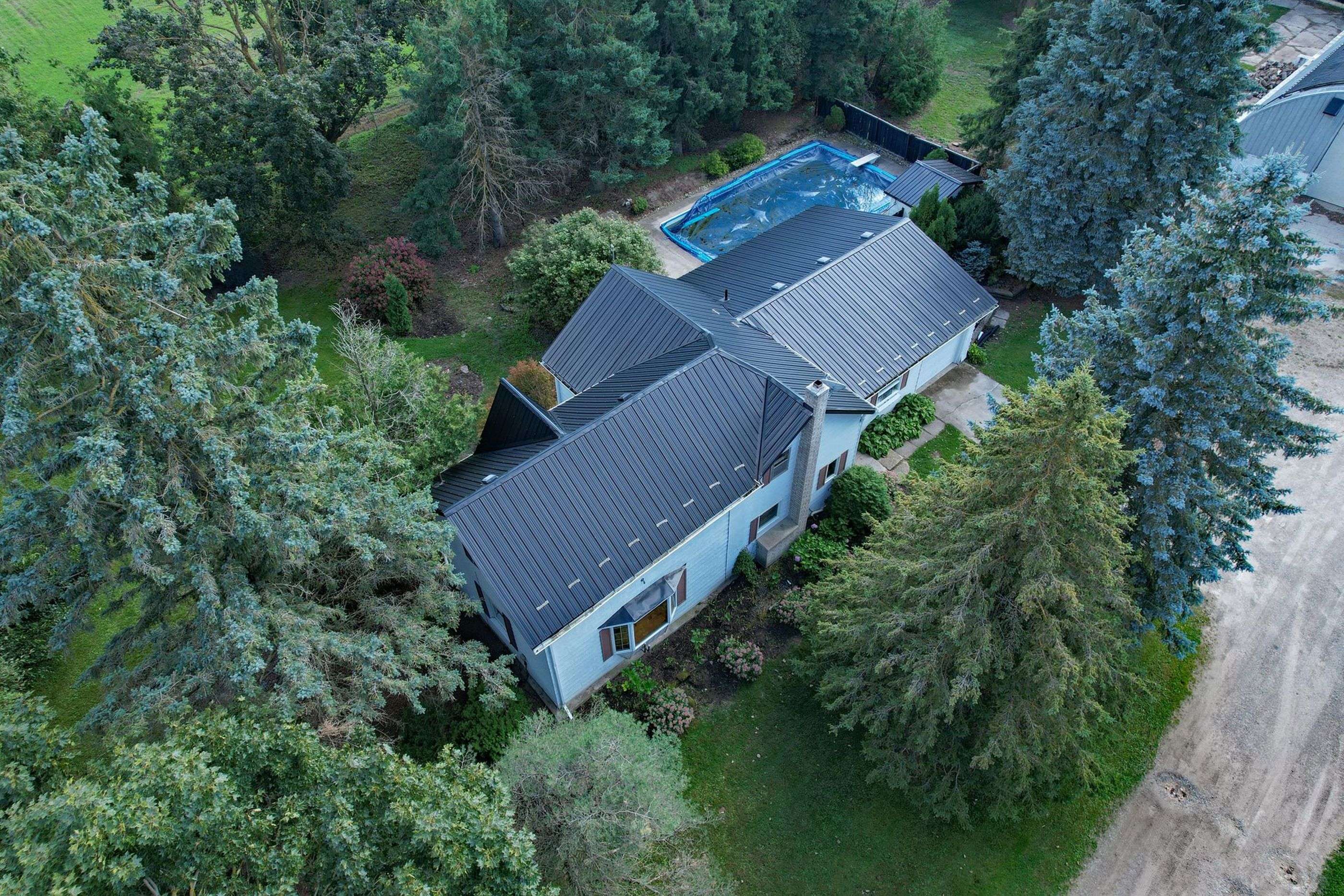 Melancthon, ON L9V 1V9,518156 124 HWY N