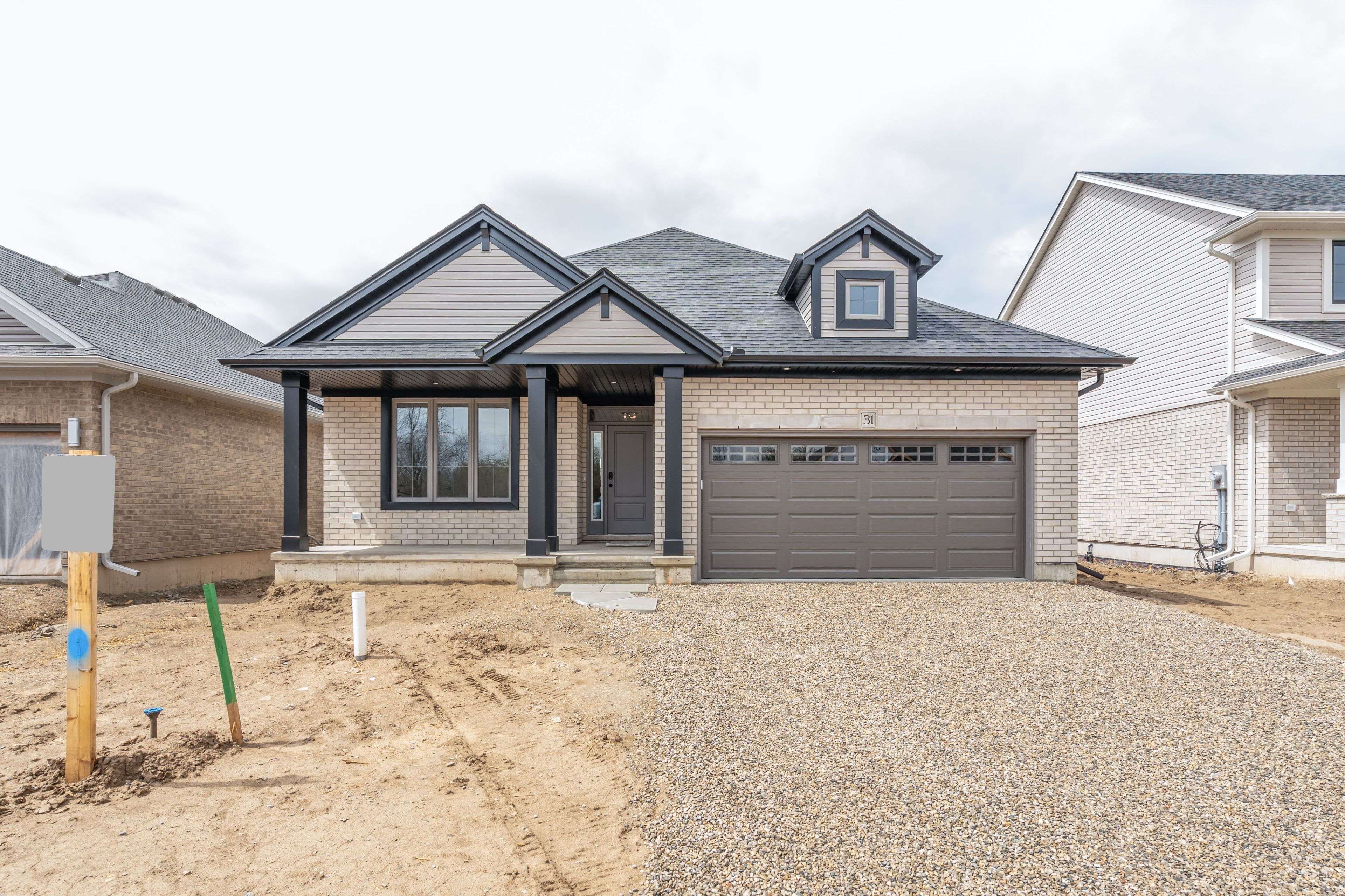 Aylmer, ON N5H 0C1,31 Hemlock CRES