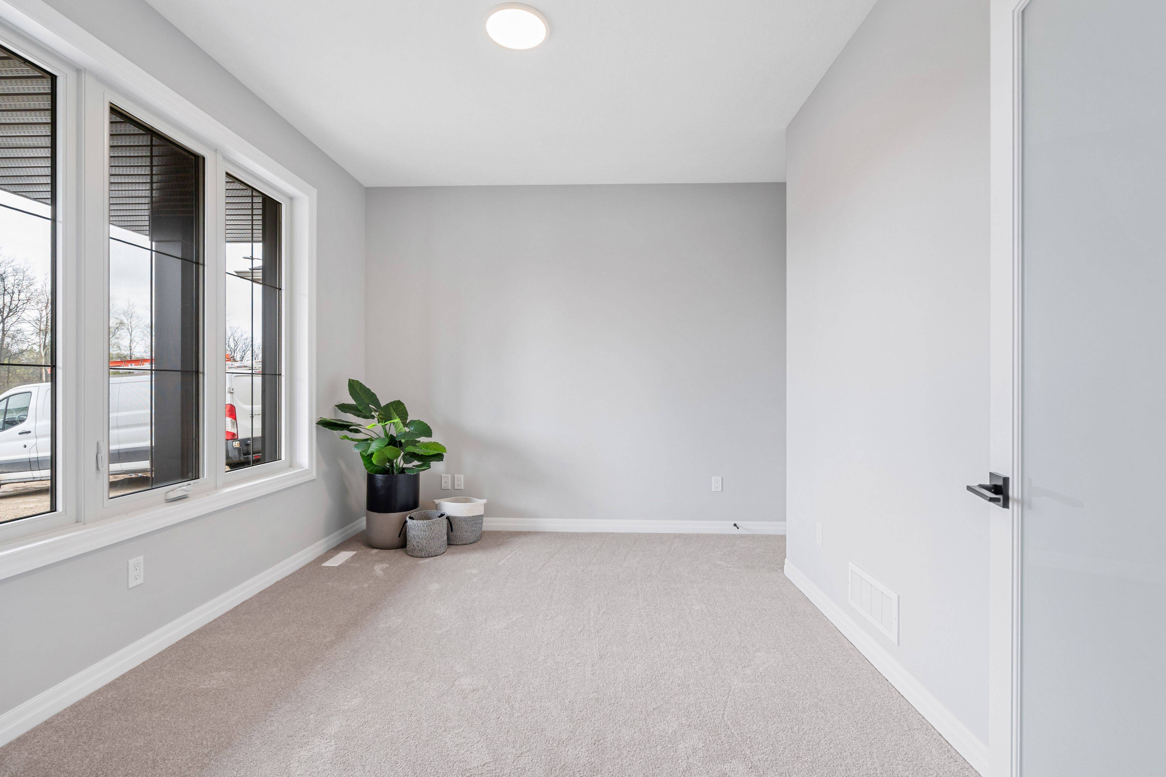 Aylmer, ON N5H 0C1,31 Hemlock CRES