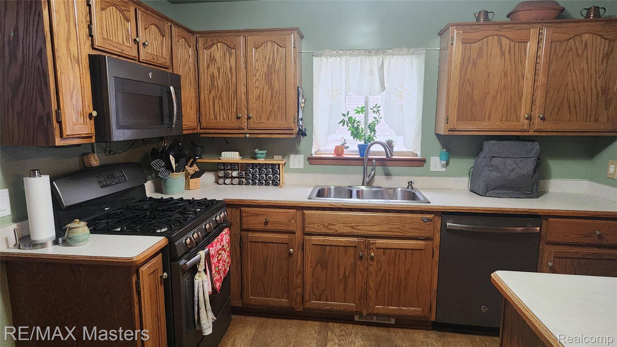 Brownstown, MI 48183,24879 Emily DR