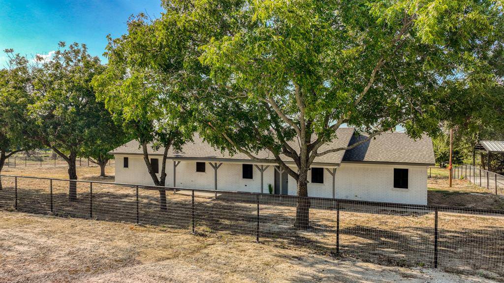 Weatherford, TX 76088,3696 W Lambert Road