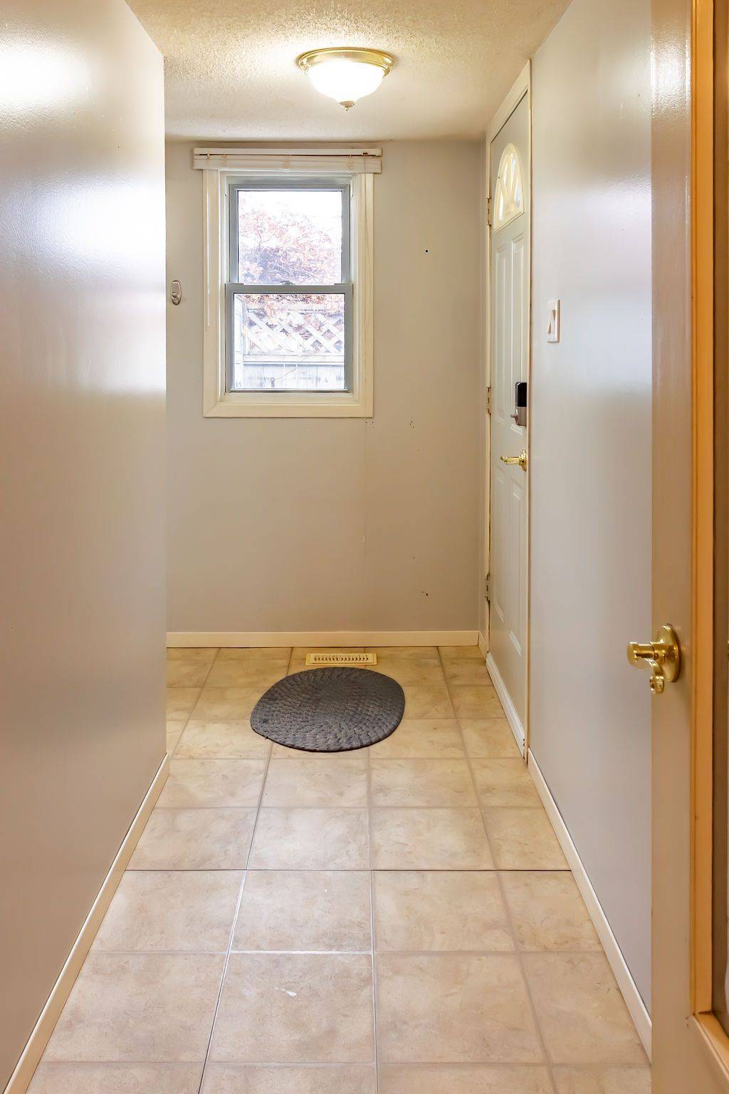 Tanglewood - Grenfell Glen - Pineglen, ON K2G 4A3,57 Benlea DR