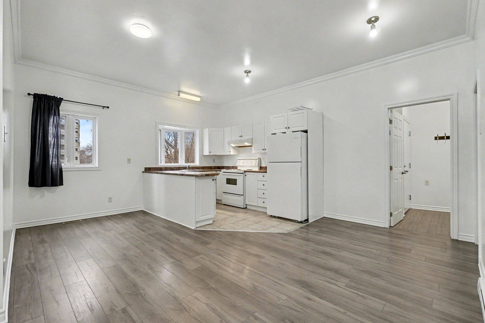 Vanier And Kingsview Park, ON K1L 7Z2,64 Genest ST #6